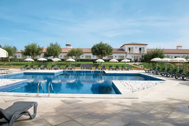 Vila Galé Alentejo Vineyards OUTDOOR_POOL