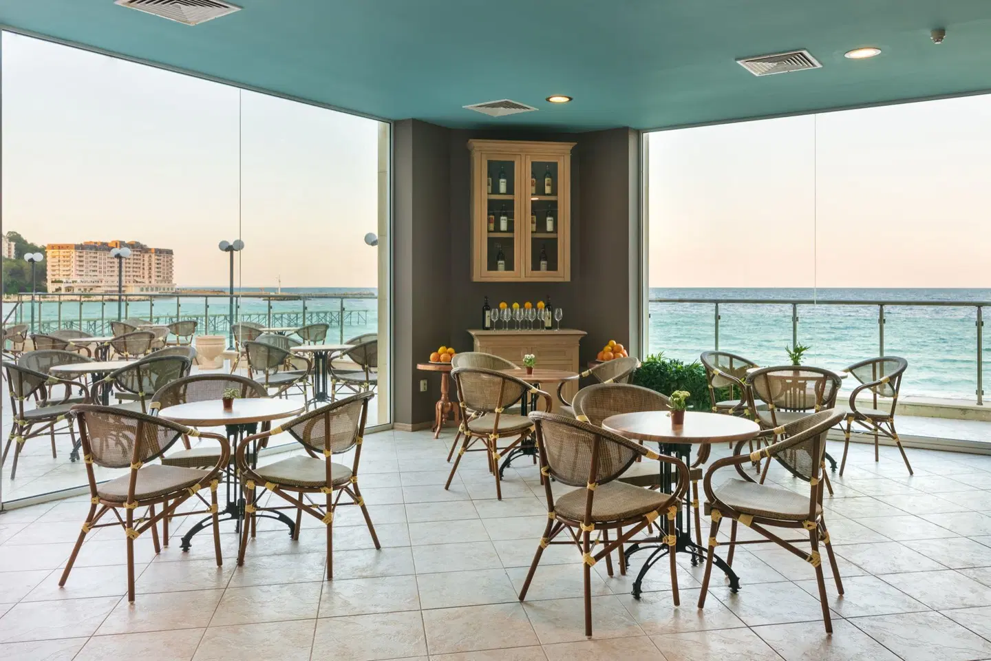 Sunny Day Marina Beach Restaurant