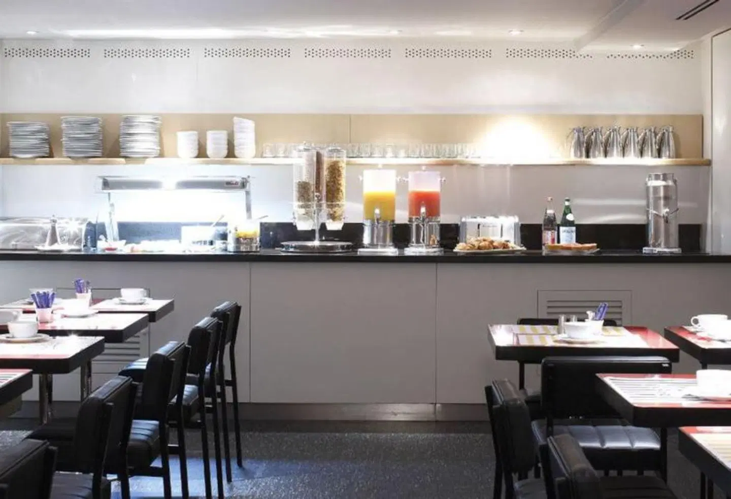 ibis Paris Alesia Montparnasse 14th Bar