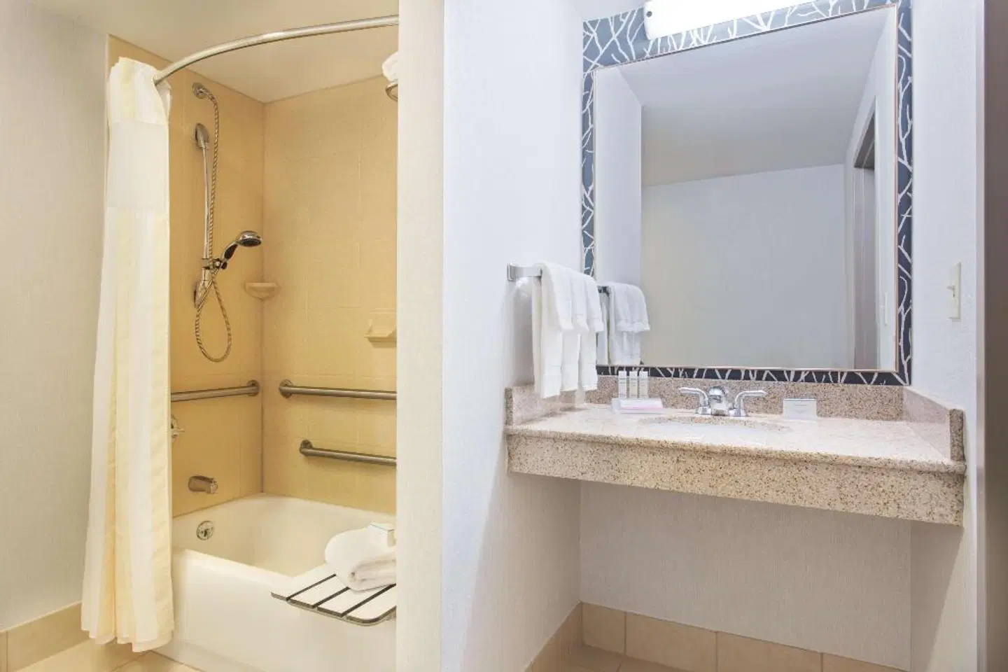 Hilton Garden Inn Annapolis Badezimmer