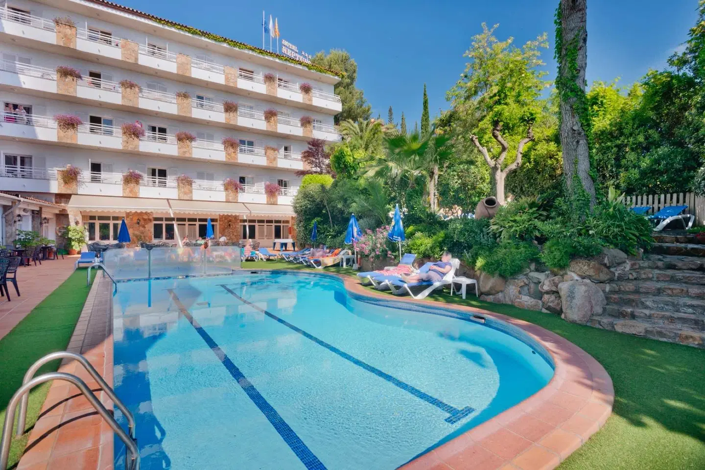 GHT Neptuno OUTDOOR_POOL