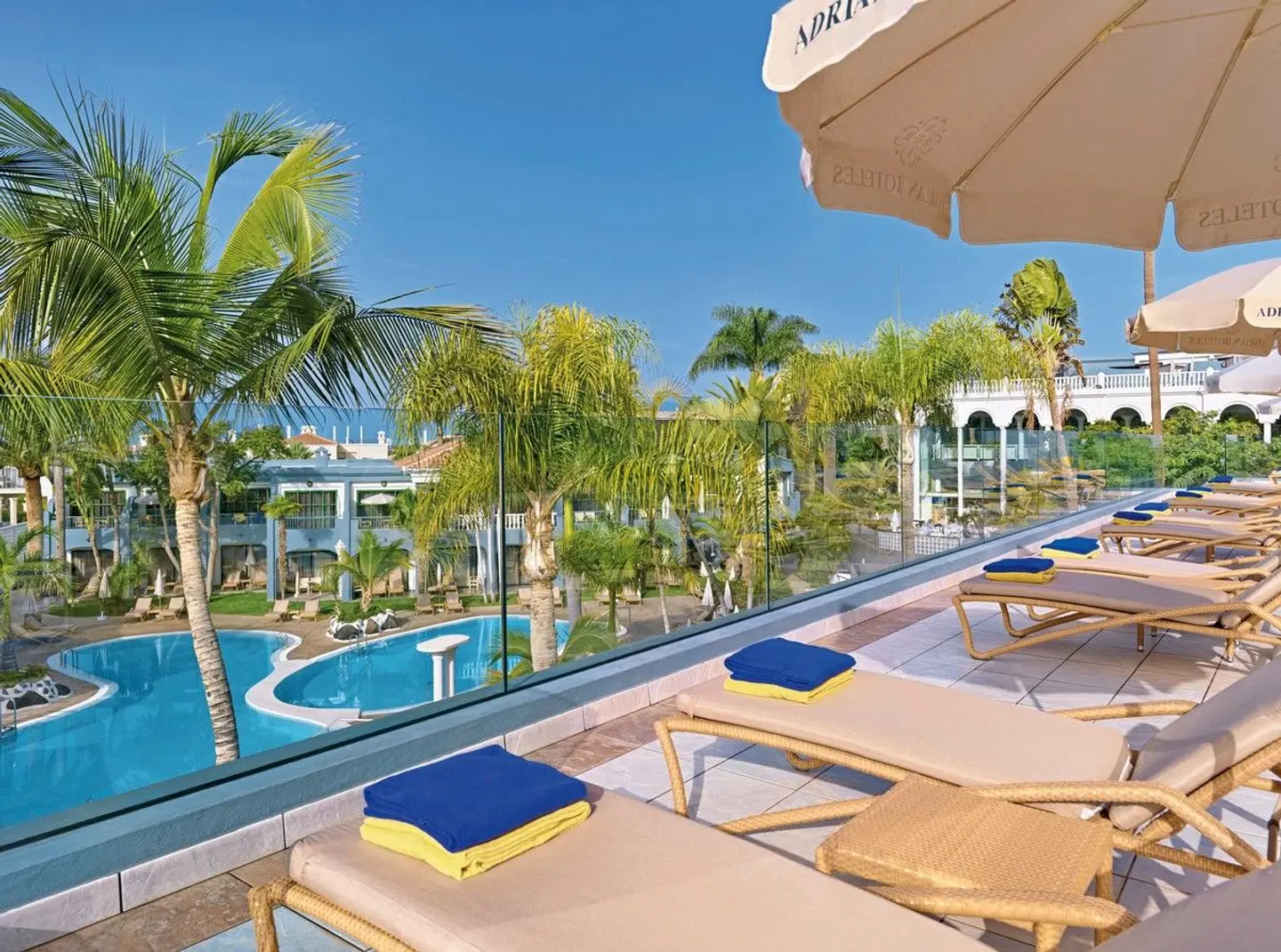 ADRIAN Hoteles Colón Guanahaní Terrasse