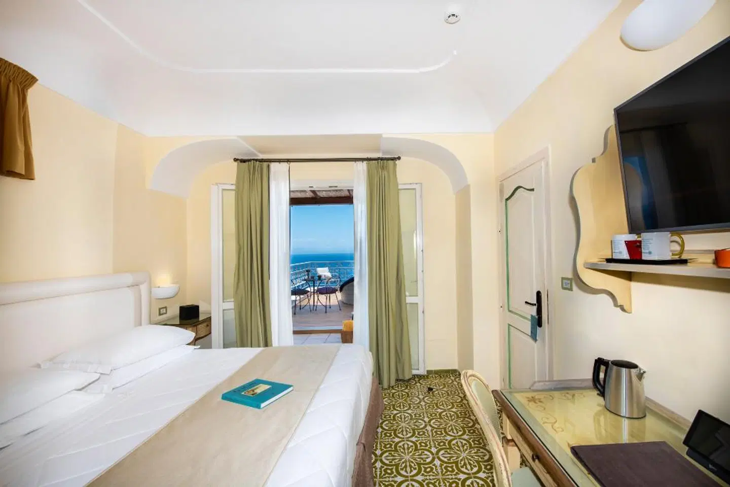 Margherita ROOM_EXAMPLE