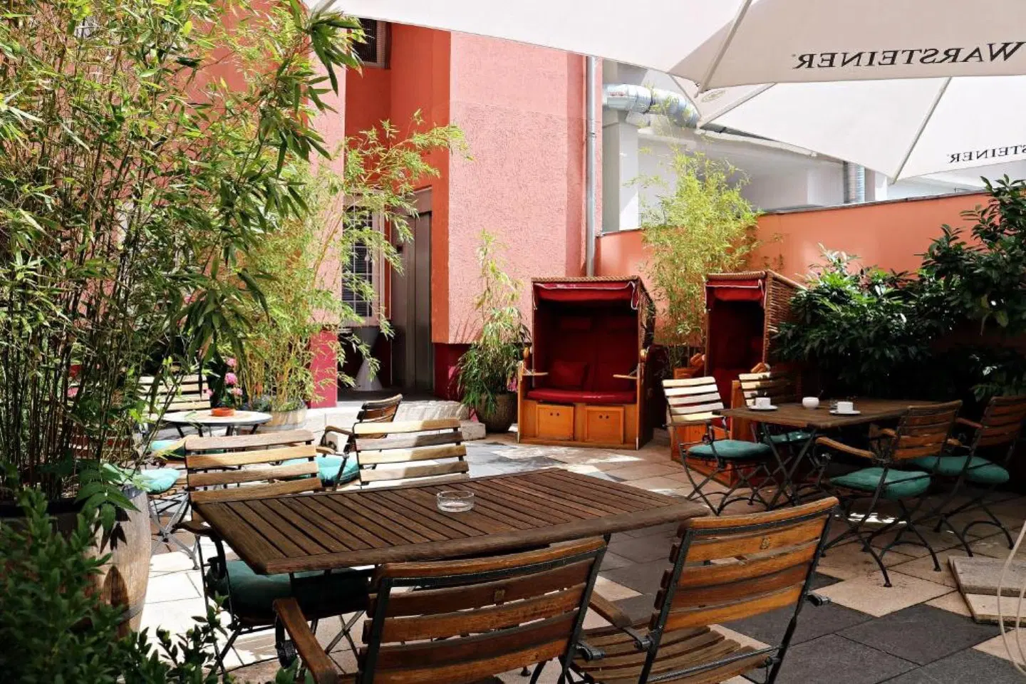 Air In Berlin LOUNGE_LOBBY