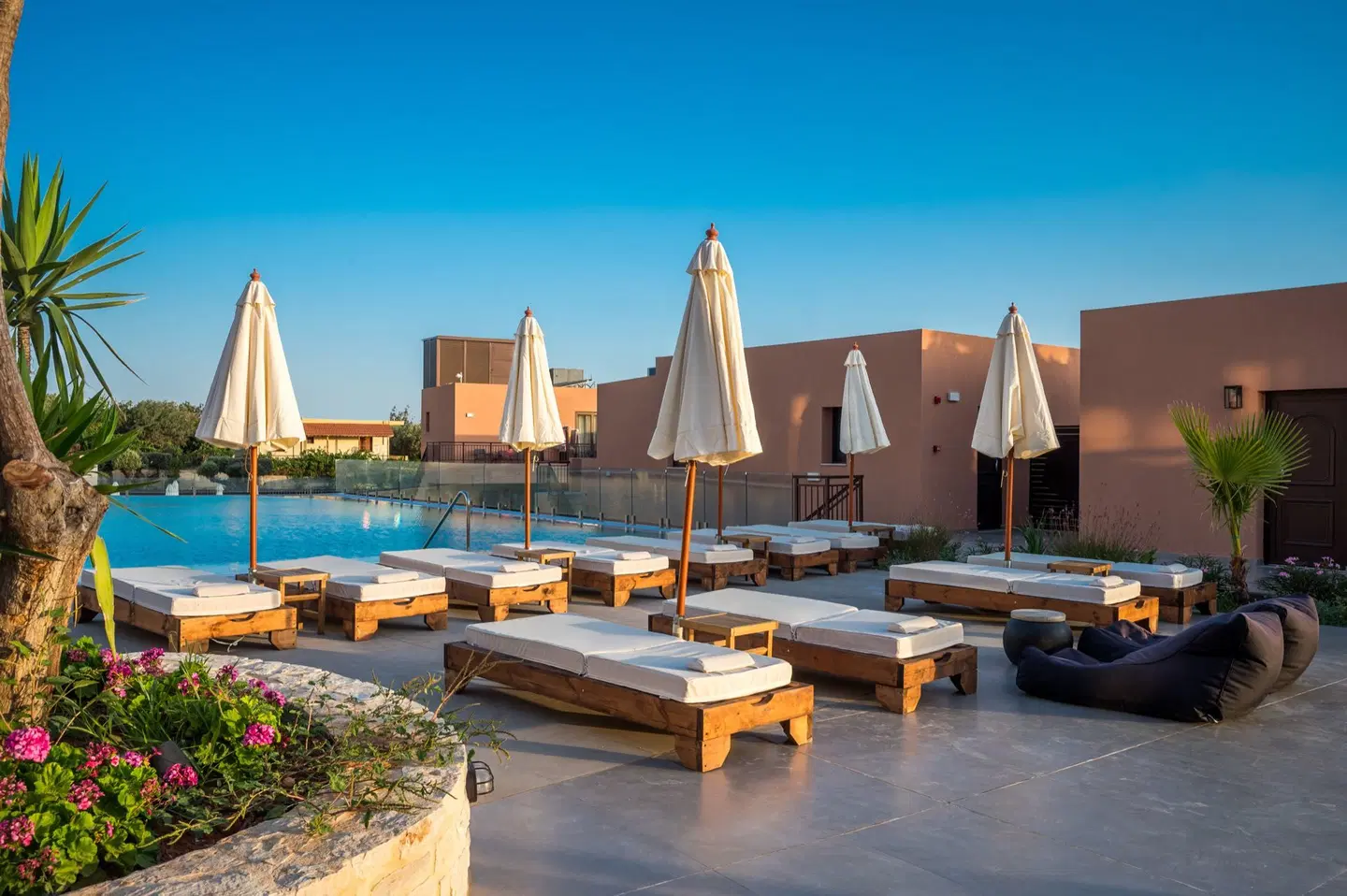 Pyria Hotel Terrasse