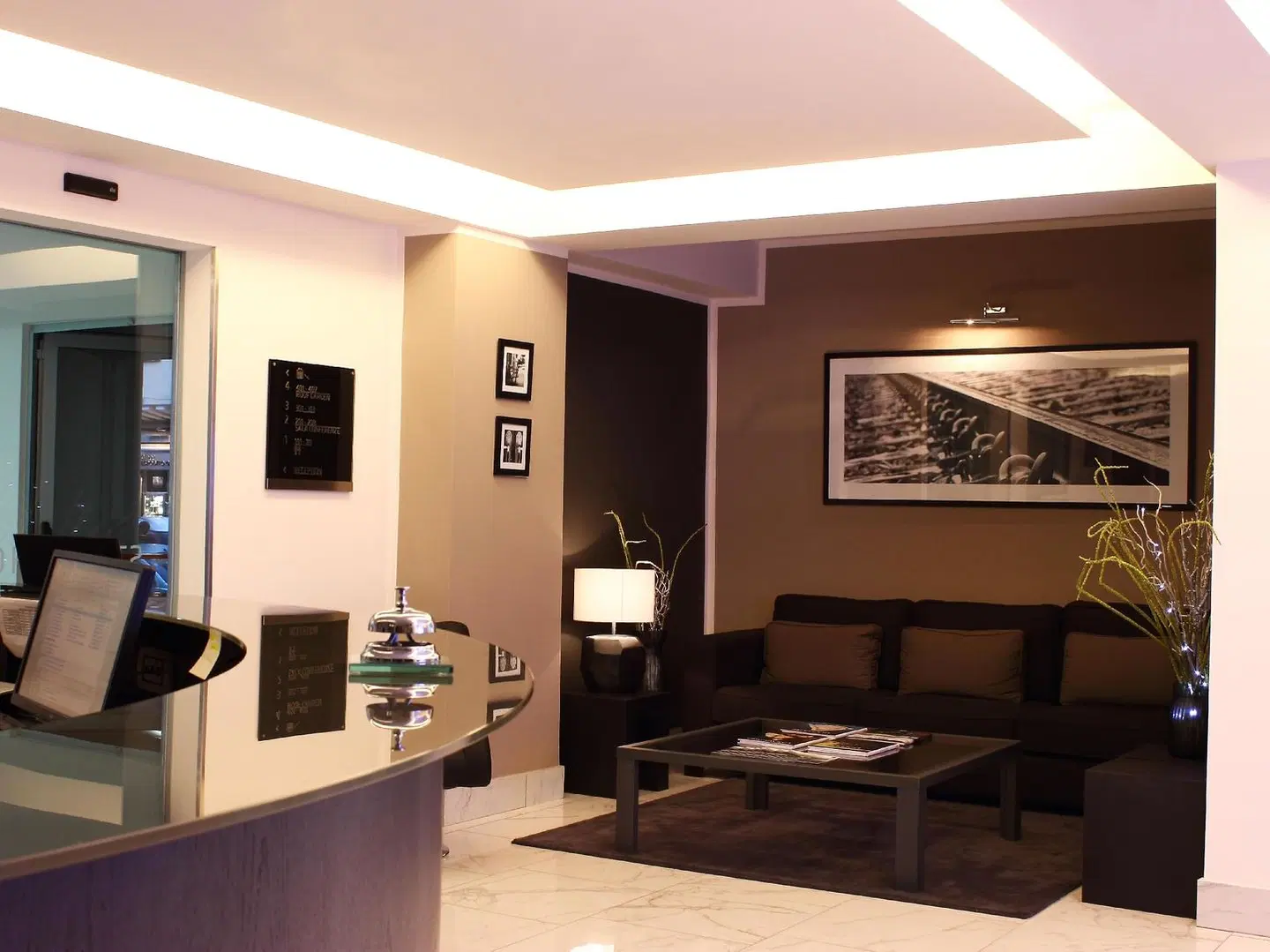Stelle Hotel The Businest LOUNGE_LOBBY