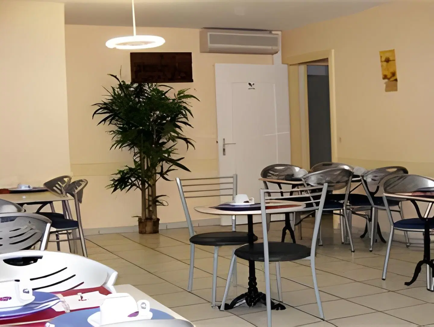 Atoll Hotel SPORTS_AND_LEISURE