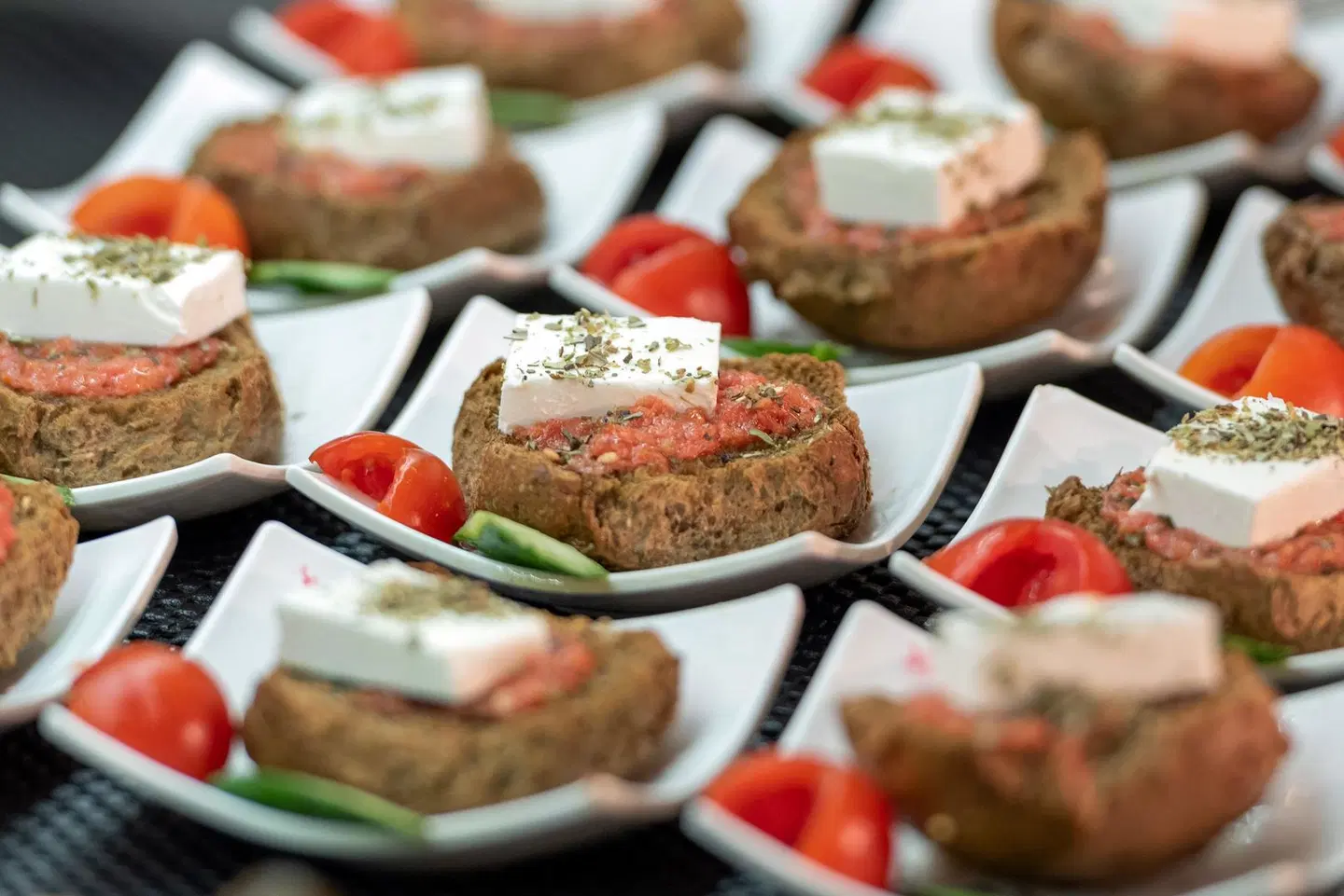 Mediterraneo Hotel PEOPLE