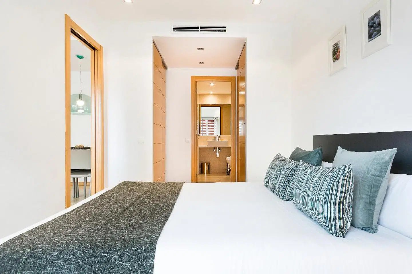 Lugaris Rambla ROOM_EXAMPLE