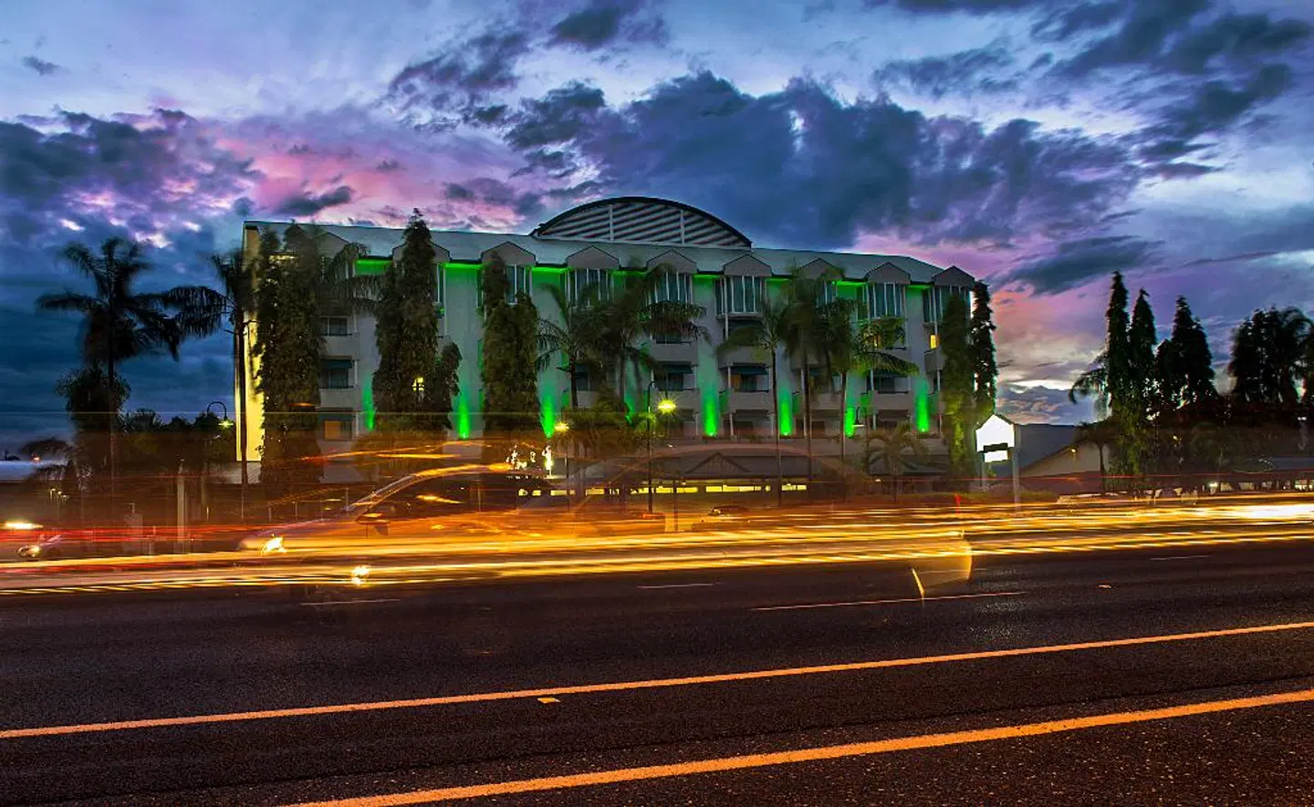 Cairns Sheridan Hotel EXTERIOR