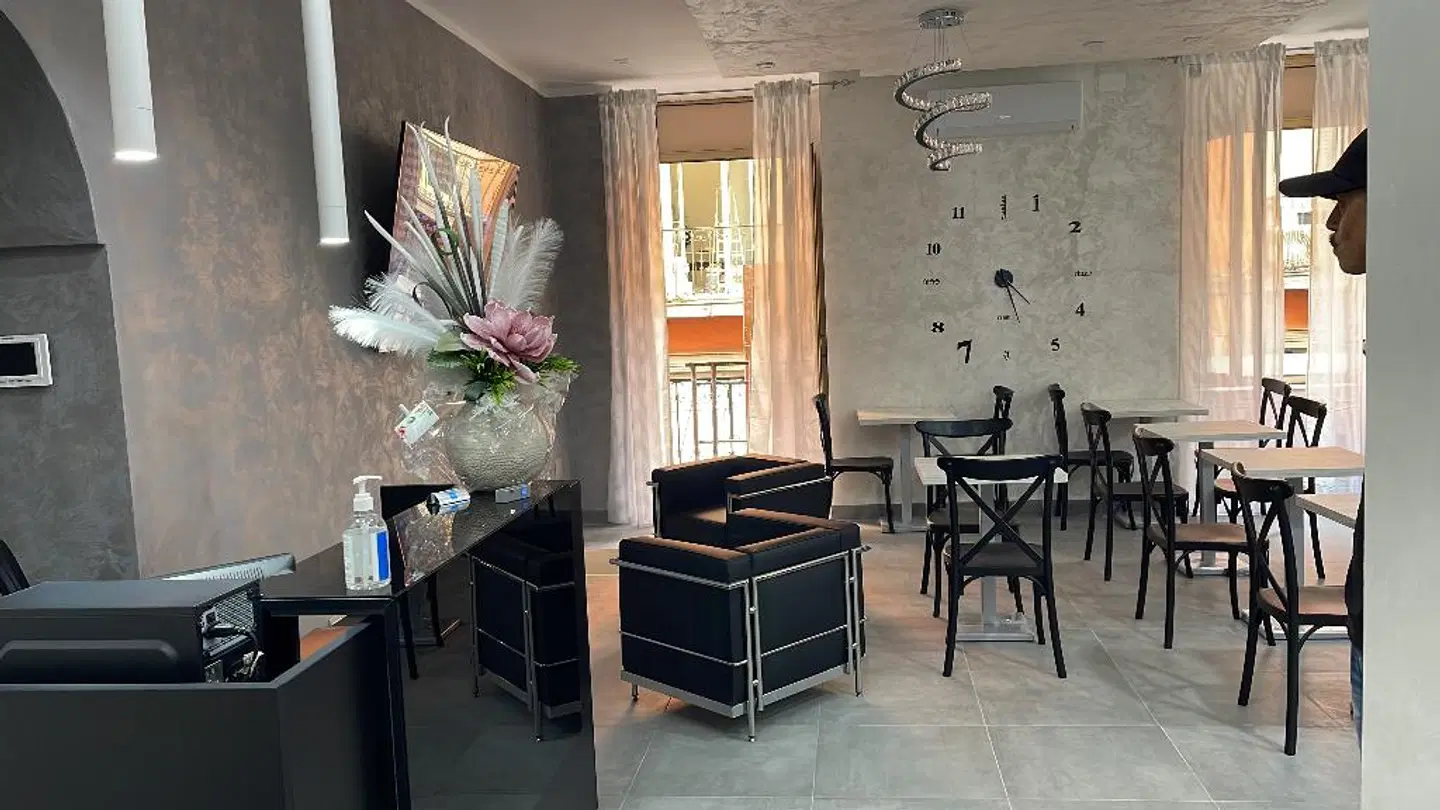 Hotel Poker LOUNGE_LOBBY