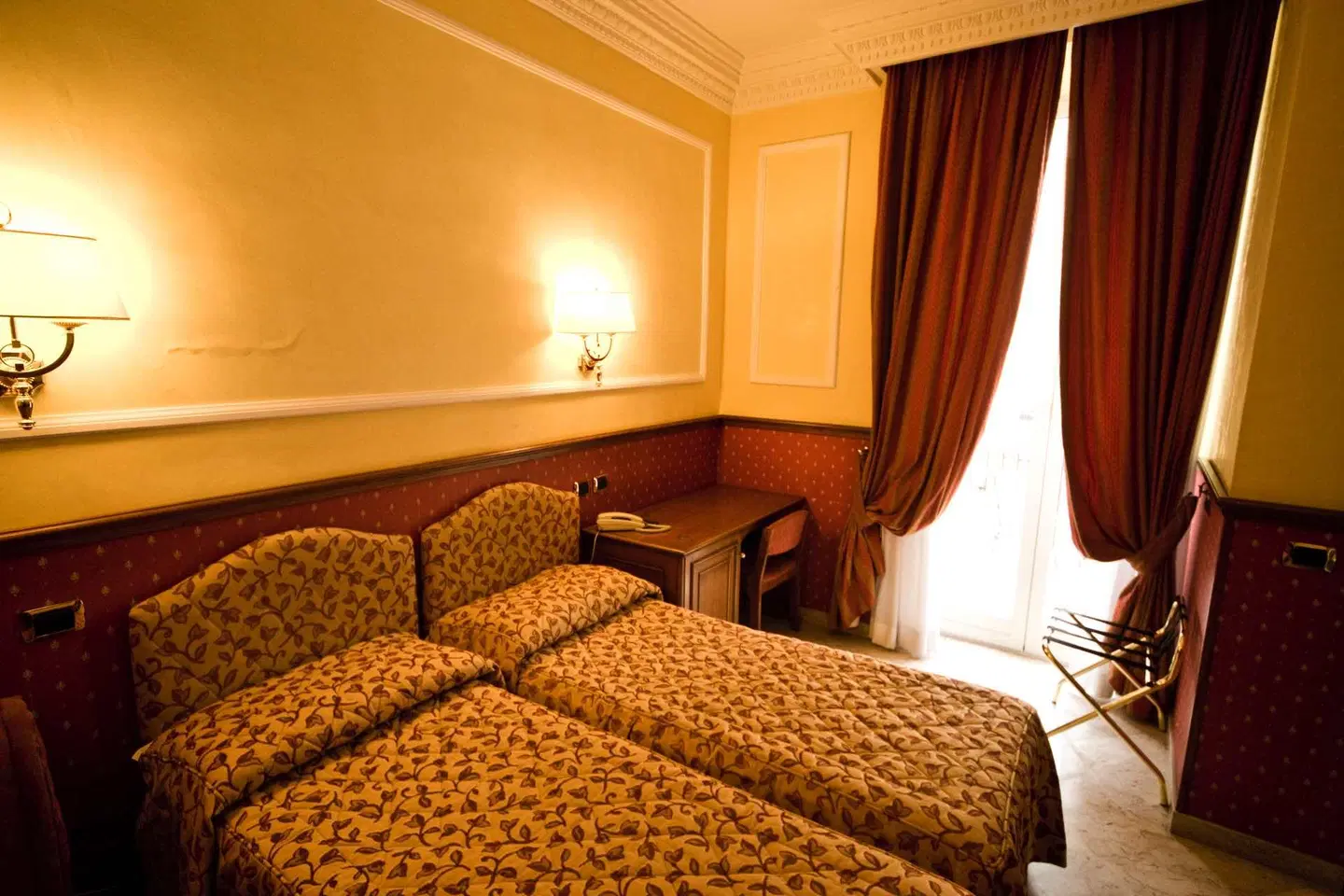 Donatello ROOM_EXAMPLE