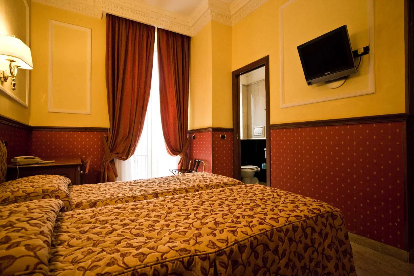 Donatello ROOM_EXAMPLE