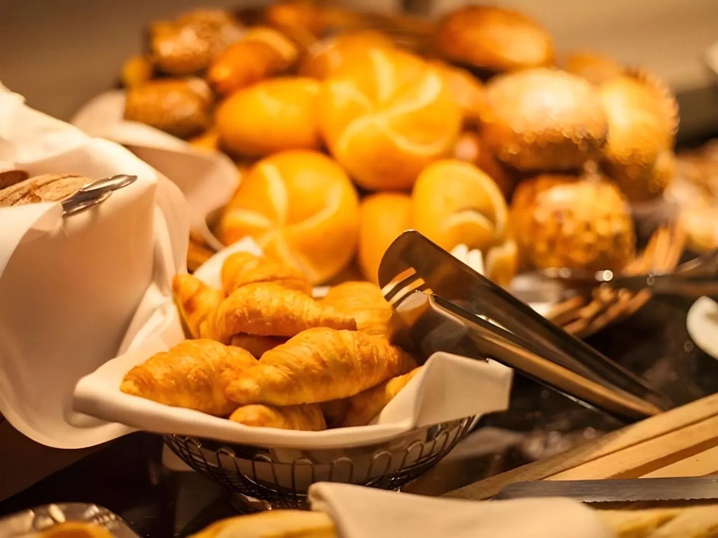 NOVINA Hotel Tillypark Restaurant