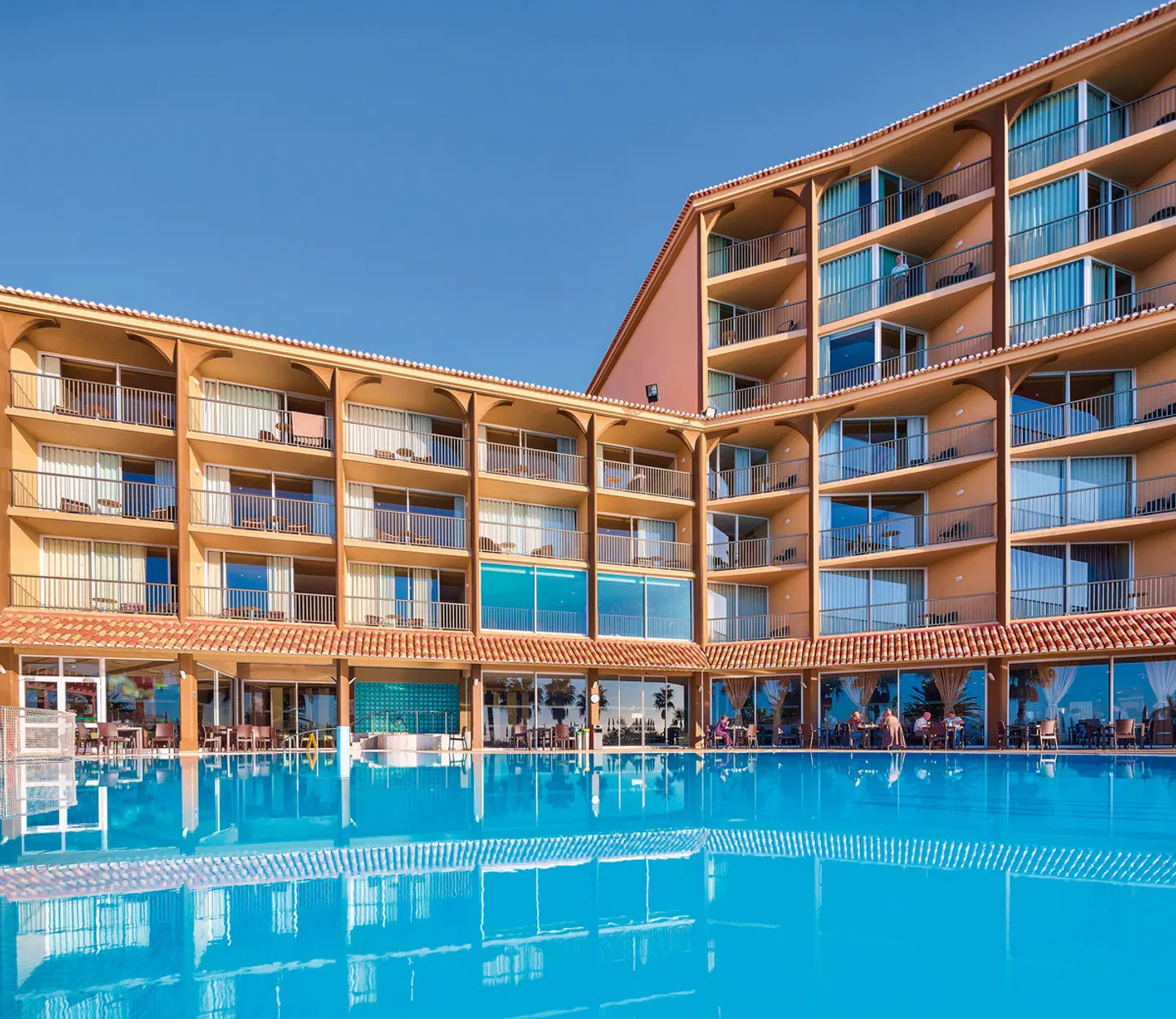 The Views Oásis OUTDOOR_POOL