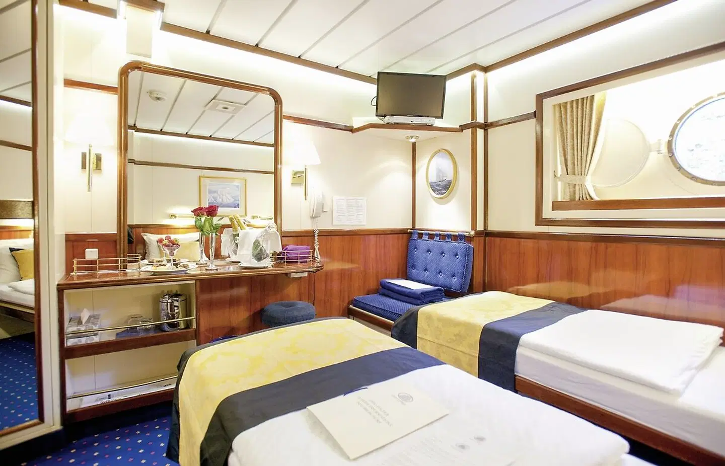ADAC Special: Star Flyer - Mit dem Segelschiff von Athen bis zu den Kykladen ROOM_EXAMPLE