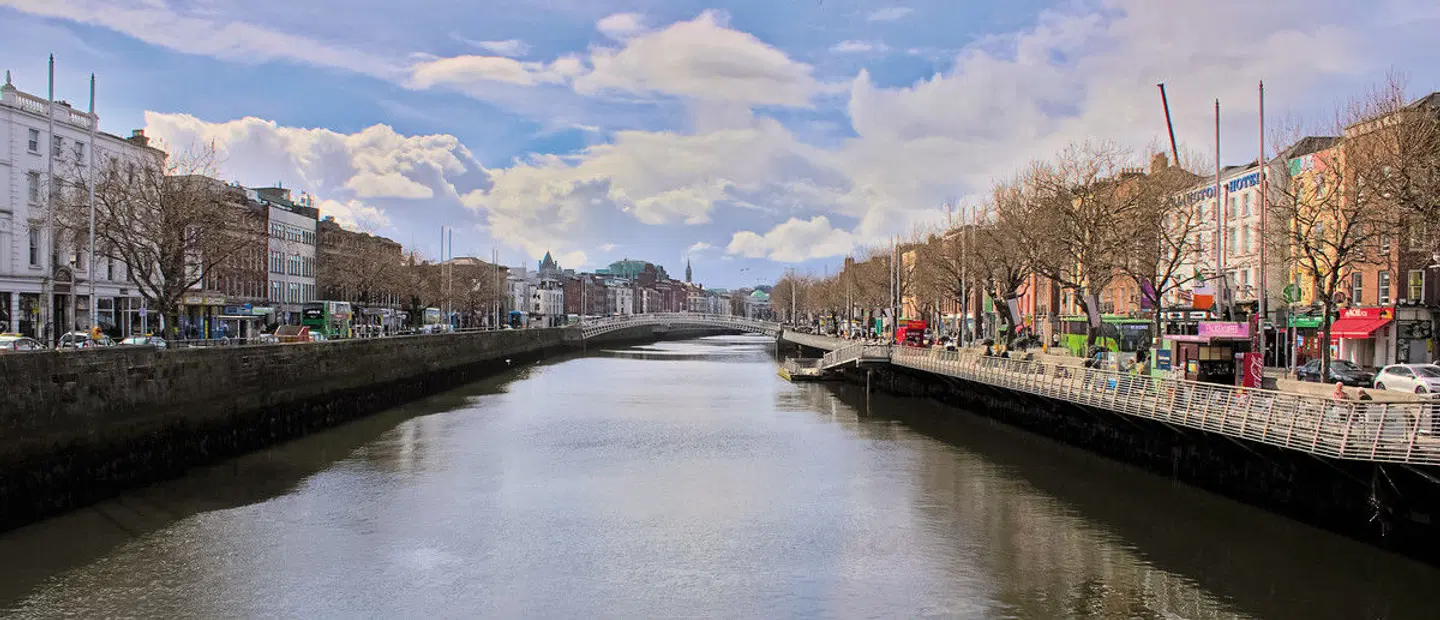 Entlang der Höhepunkte Irlands LANDSCAPE