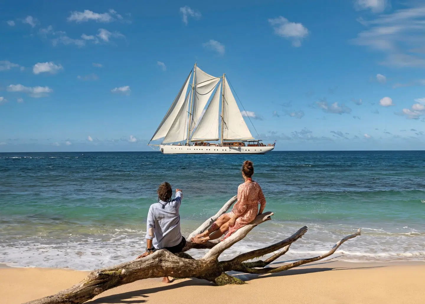 CHRONOS - Traumsegeln in die Tobago Cays Strand