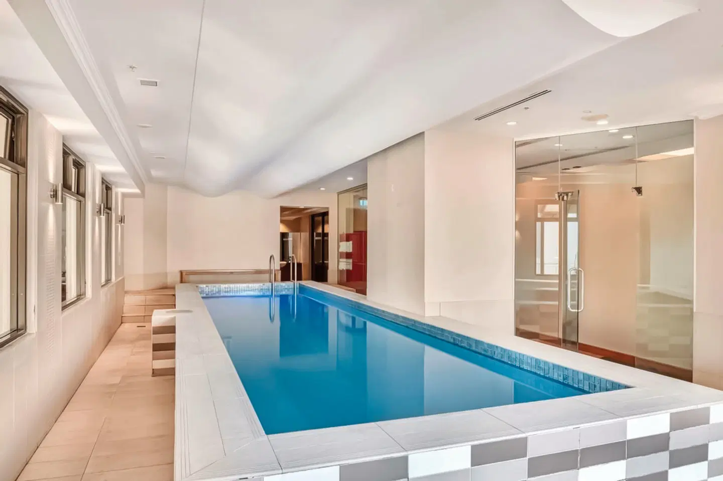 The Grace Hotel Hallenbad