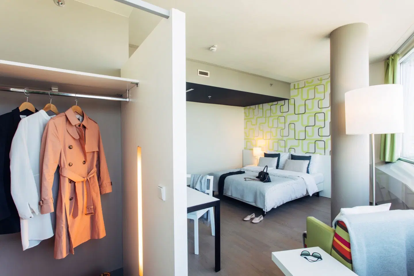 Harry's Home Wien Millennium Tower ROOM_EXAMPLE