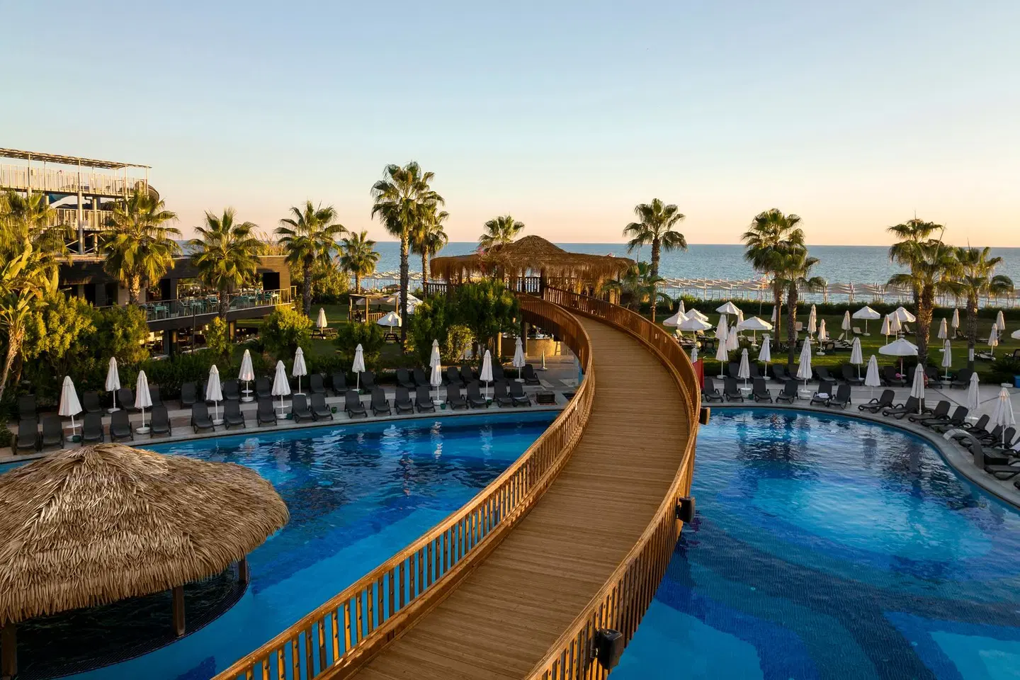 Sherwood Dreams Resort OUTDOOR_POOL