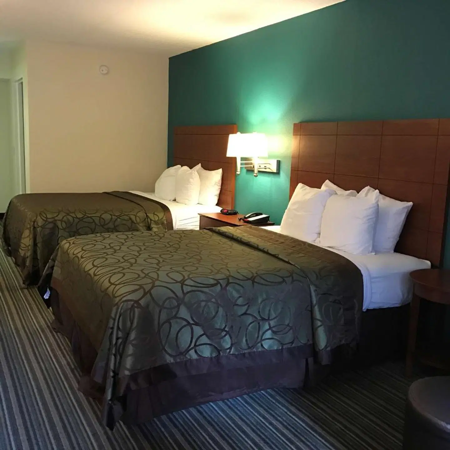 Best Western Pride Inn & Suites ROOM_EXAMPLE