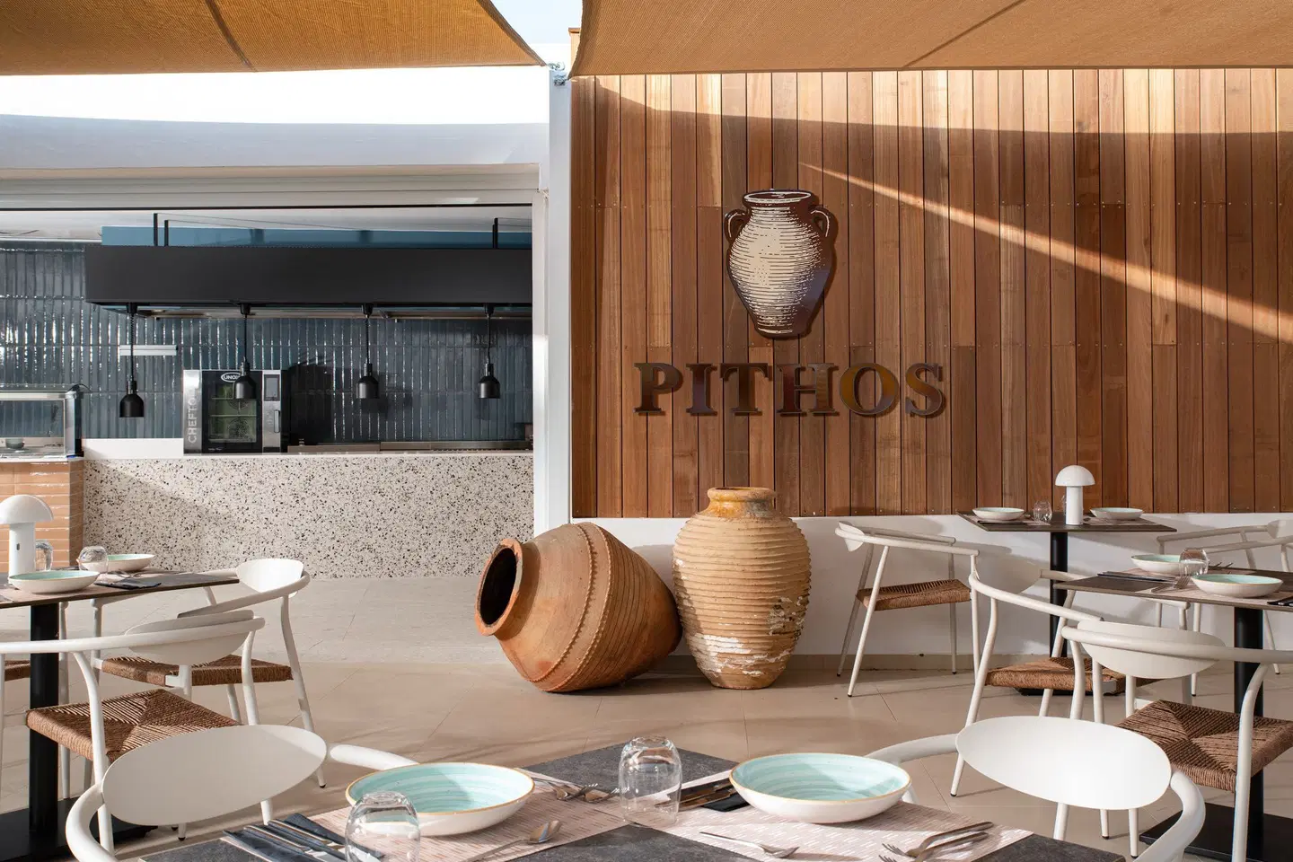 Paralos Rodos Lifestyle RESTAURANT