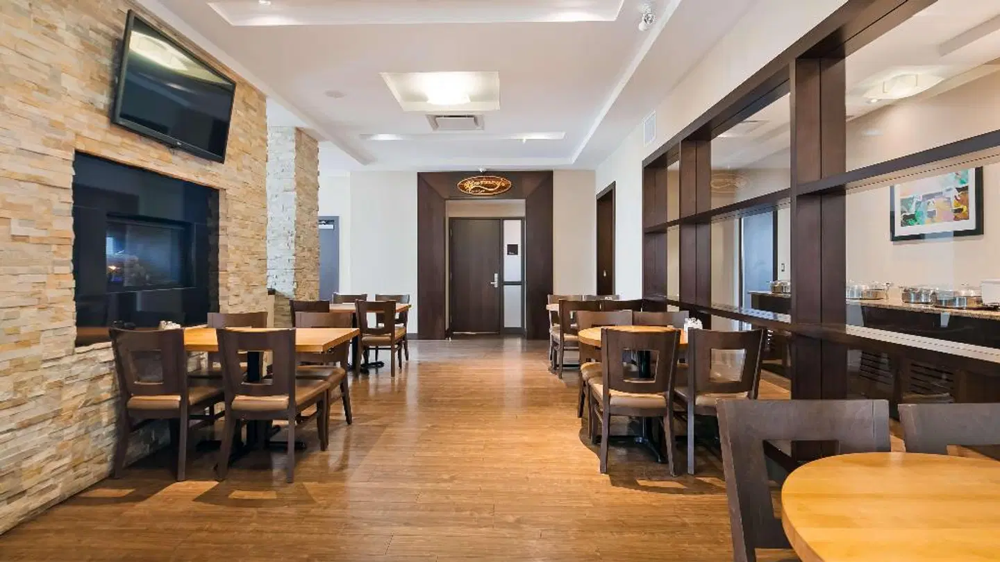 Days Inn Edmonton Airport Restaurant