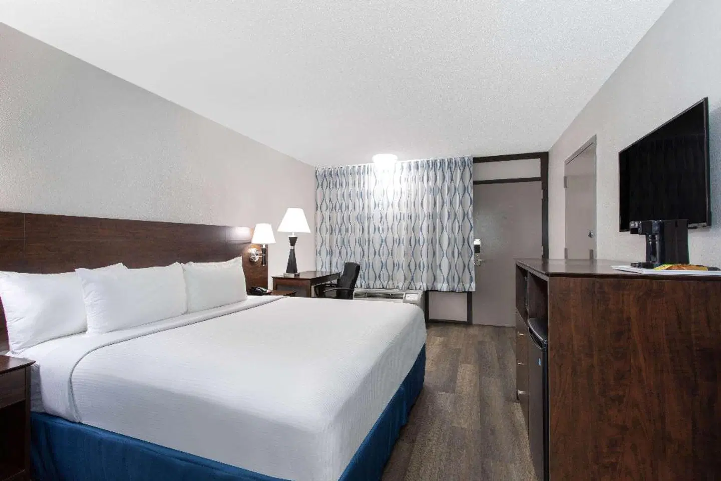 Days Inn by Wyndham Orlando Conv. Center/International Dr ROOM_EXAMPLE