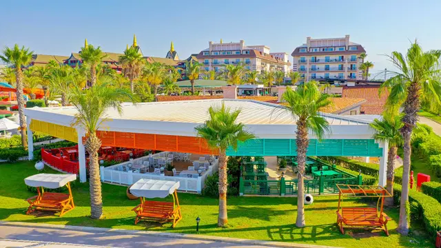 Crystal Family Comfort Collection EXTERIOR