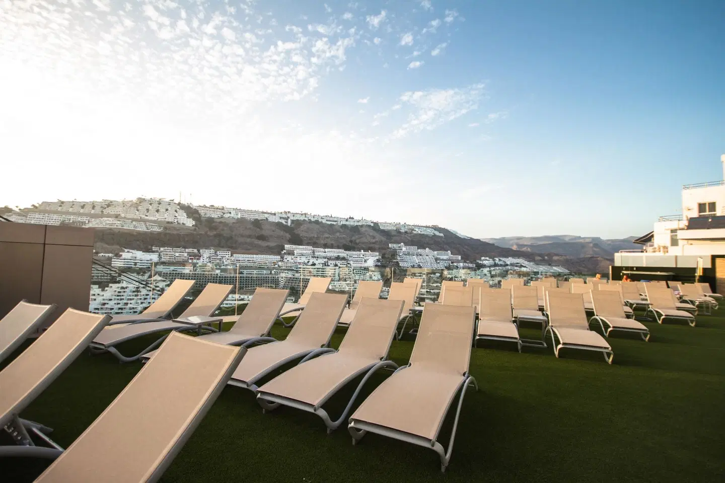 IG Nachosol Atlantic & Yaizasol by Servatur Strand