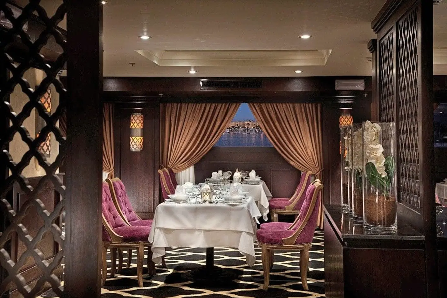 Klassische Nilkreuzfahrt mit Steigenberger Minerva Restaurant