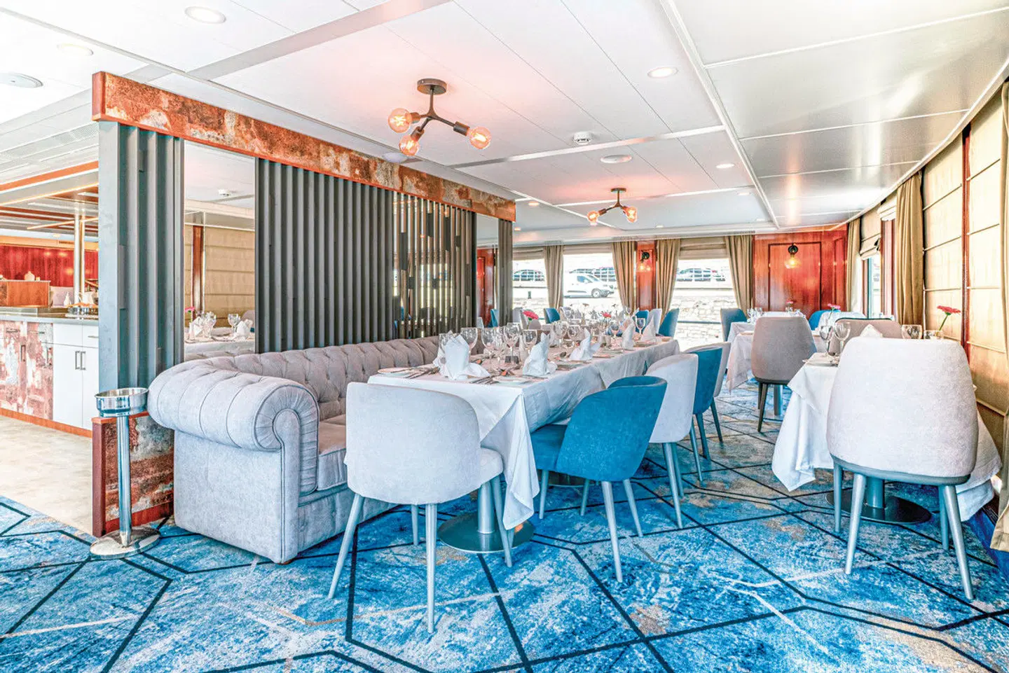 MS Vivienne - Donauwalzer Restaurant