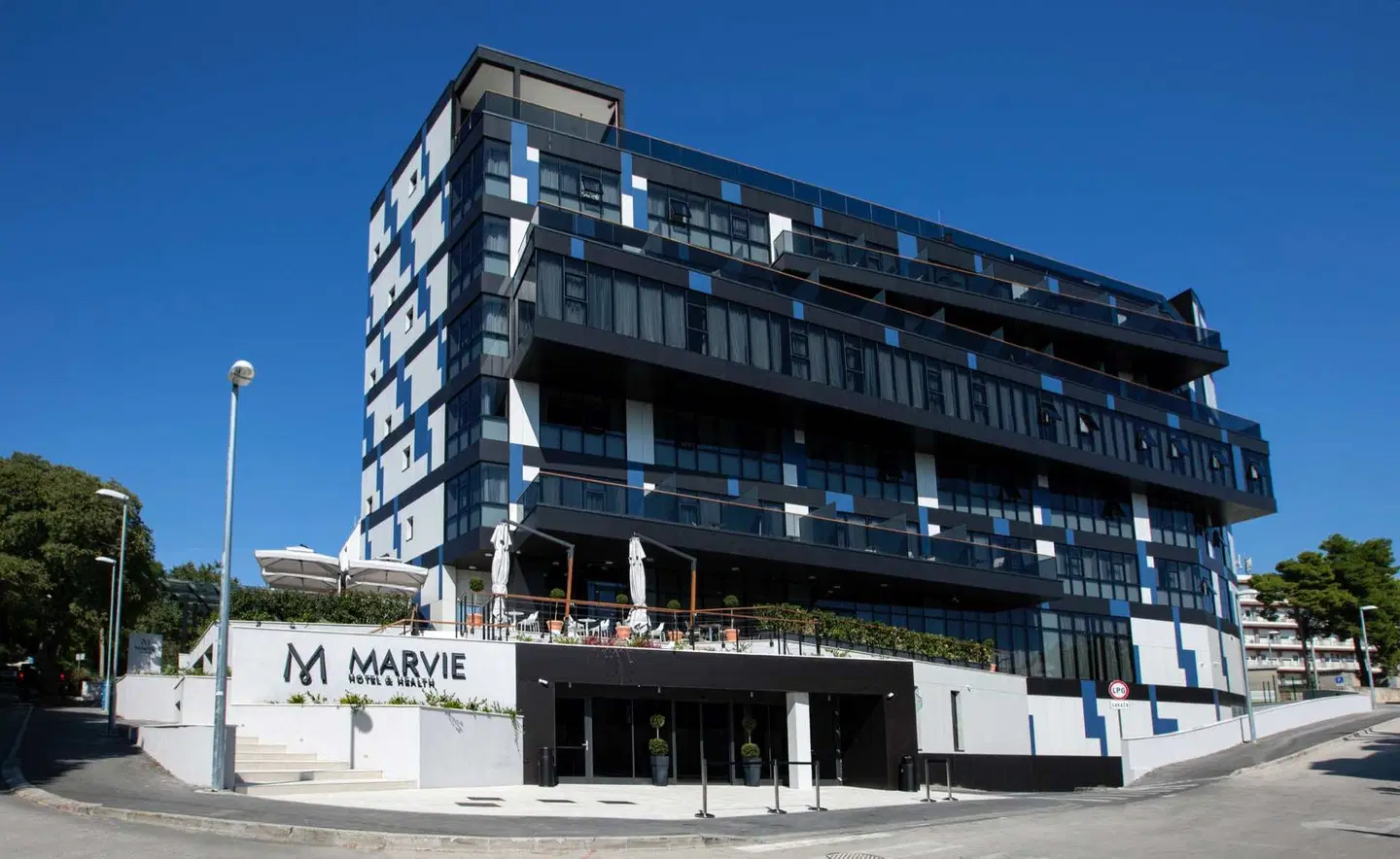 Marvie Hotel & Health EXTERIOR
