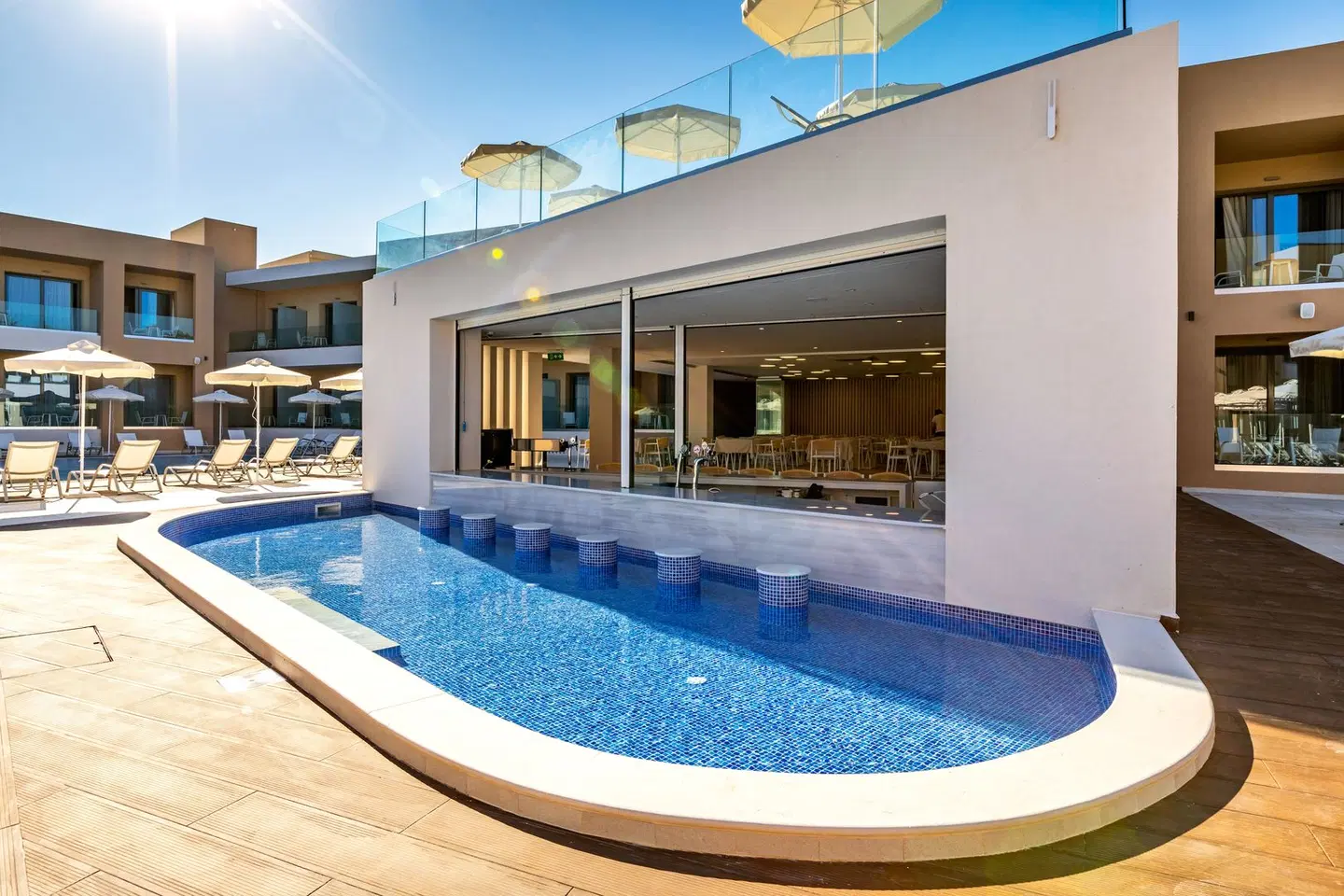 White Olive Elite Laganas OUTDOOR_POOL