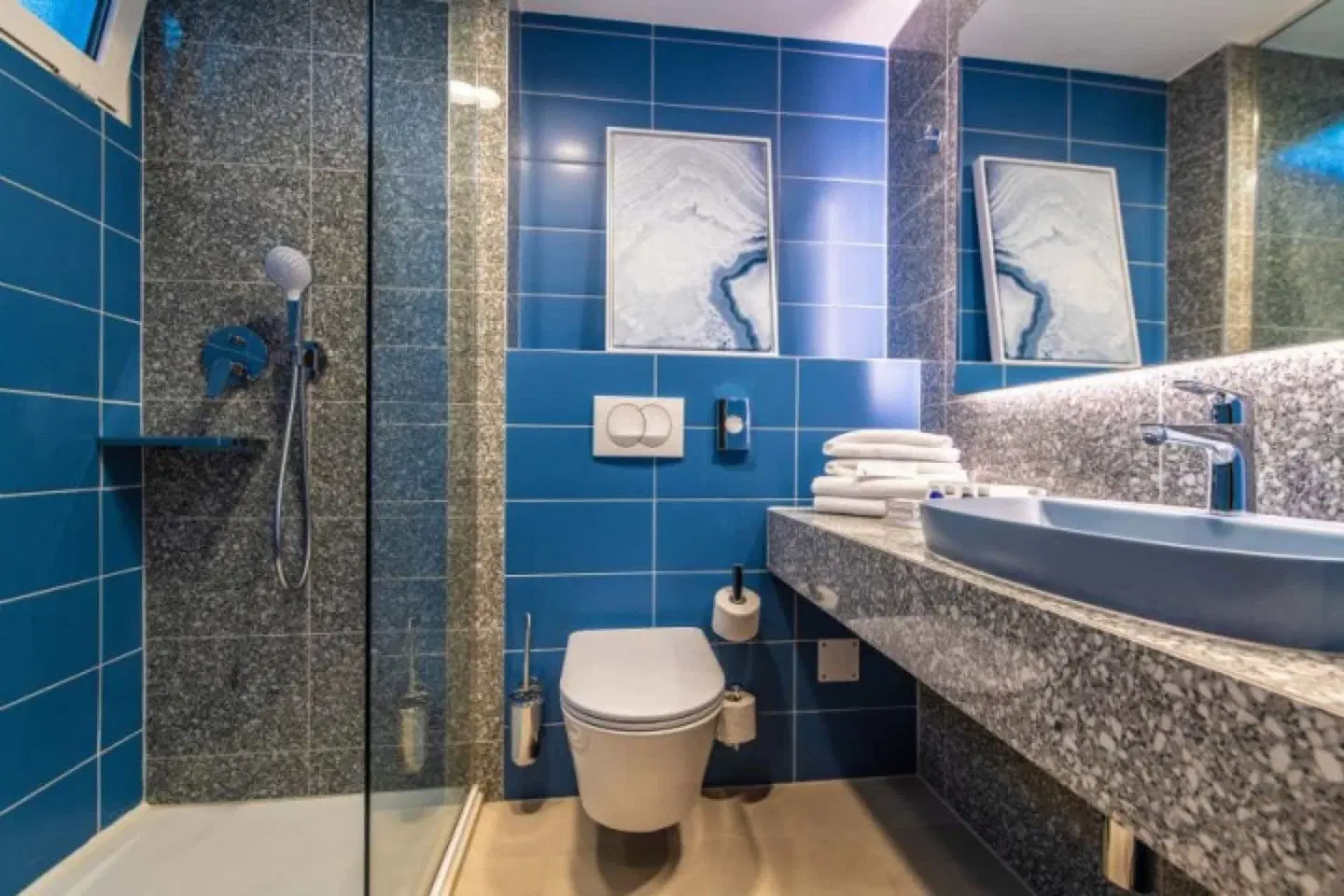 Verudela Beach Resort BATHROOM