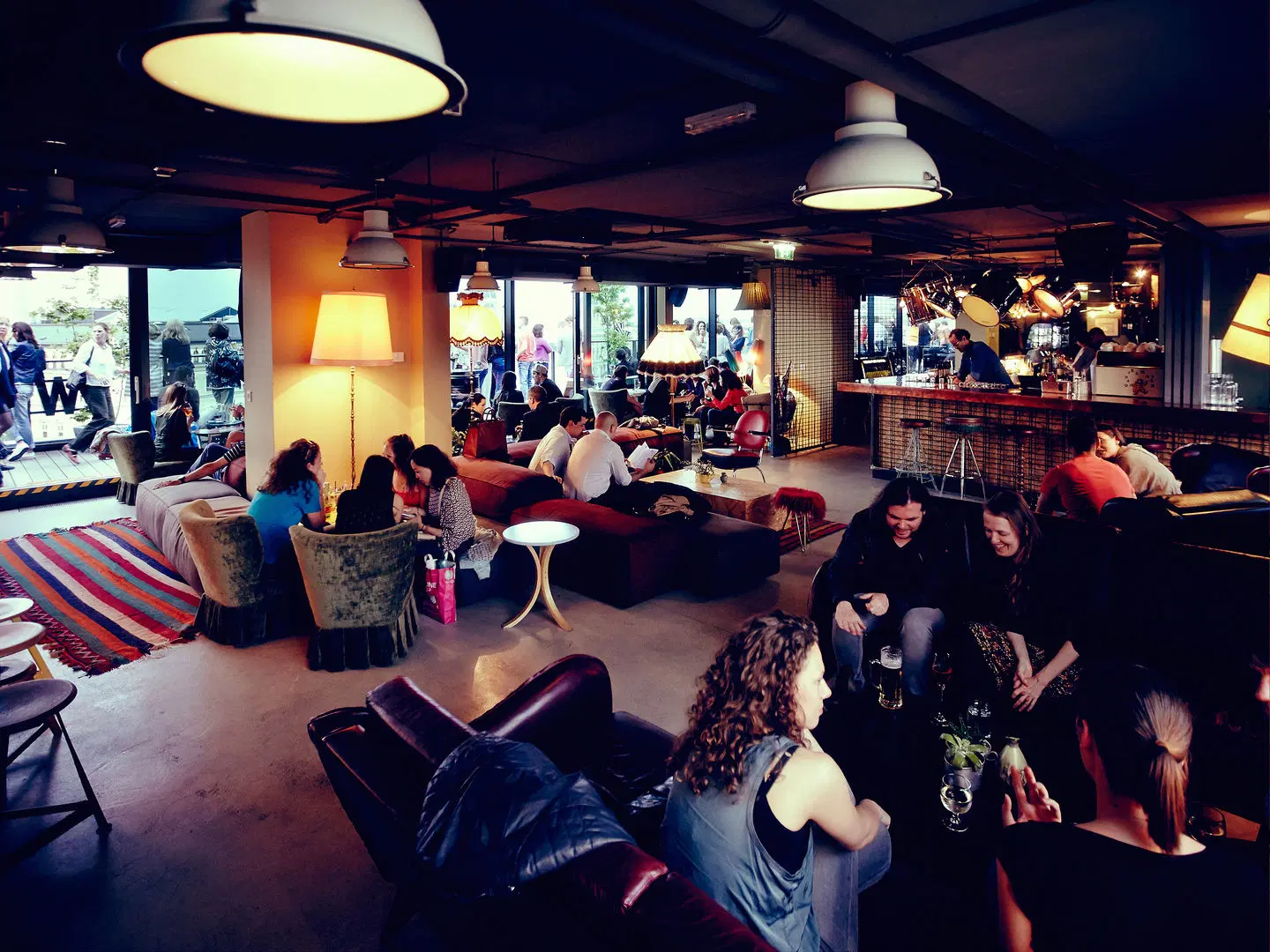 25hours Hotel Vienna at MuseumsQuartier Bar