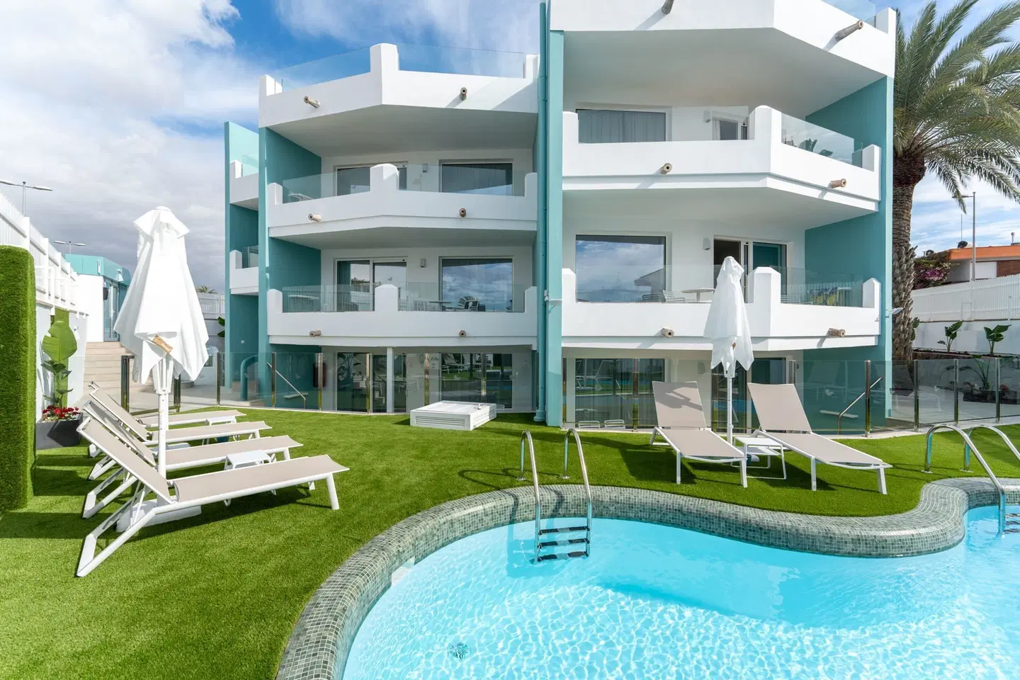 Appartements Los Caribes 2 OUTDOOR_POOL