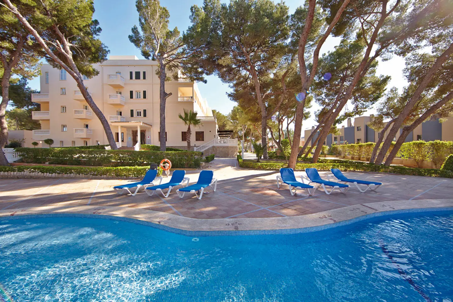 MLL Palma Bay Club Resort OUTDOOR_POOL