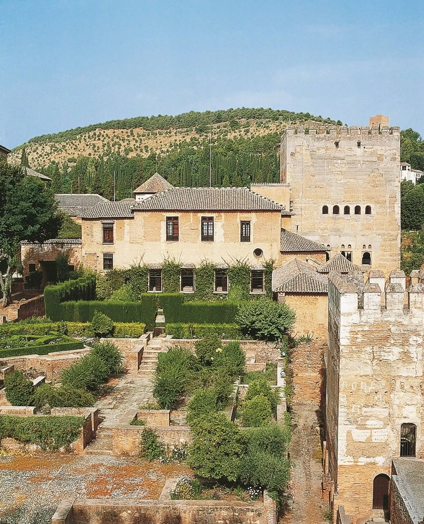 Andalusiens Höhepunkte EXTERIOR