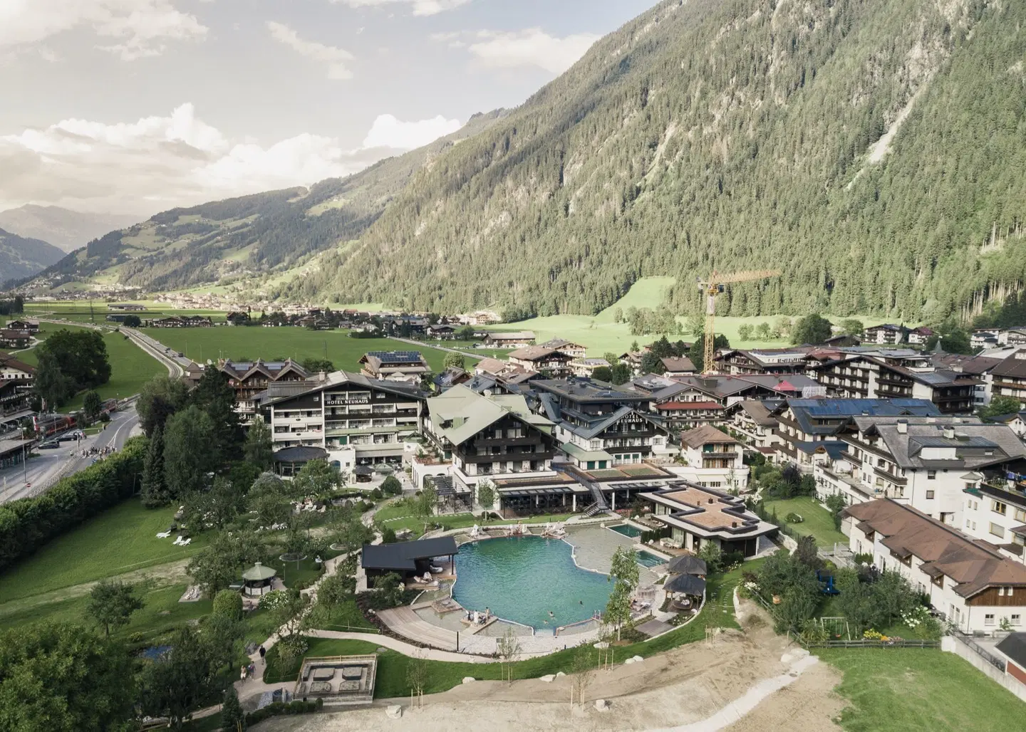 Zillertal Resort Neuhaus LANDSCAPE