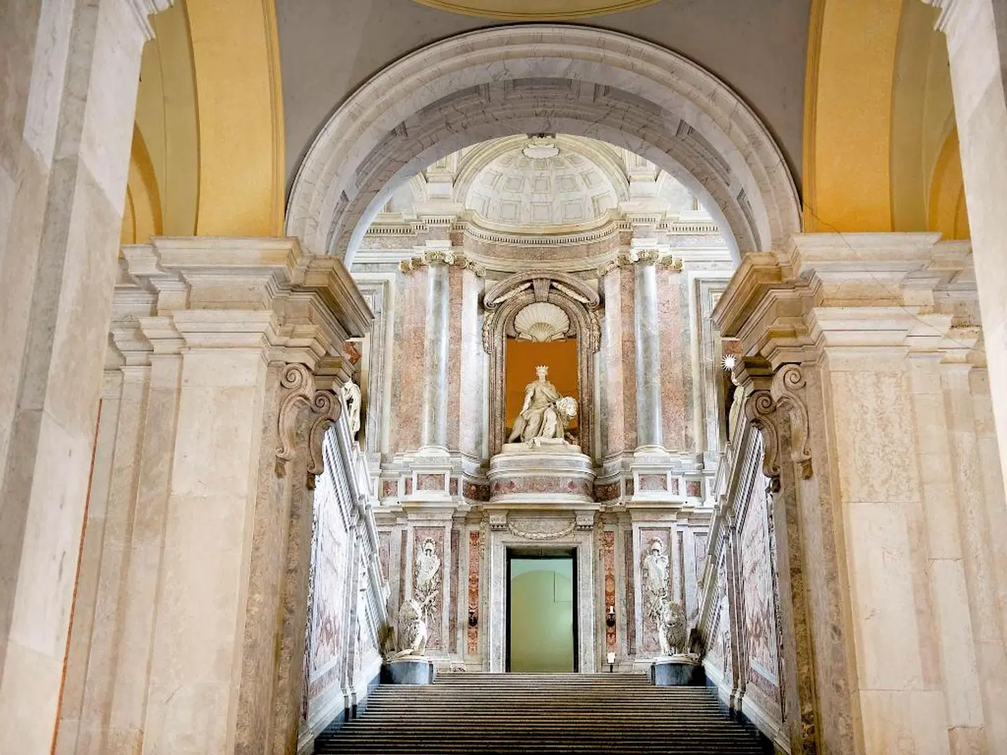 Novotel Caserta Sud Hotel LOUNGE_LOBBY