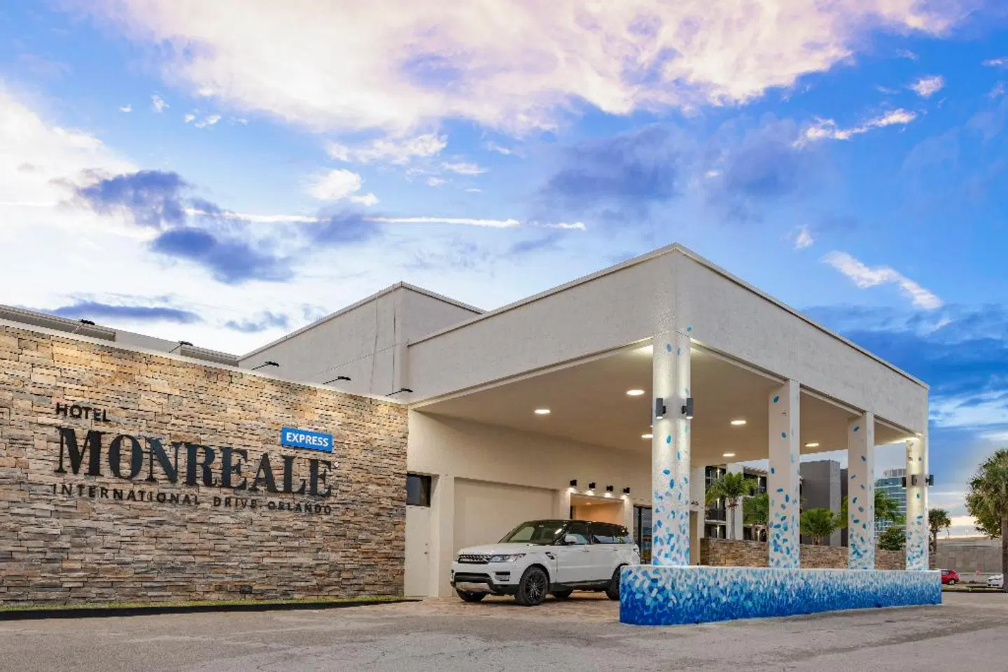 Hotel Monreale Express I-Drive Orlando EXTERIOR