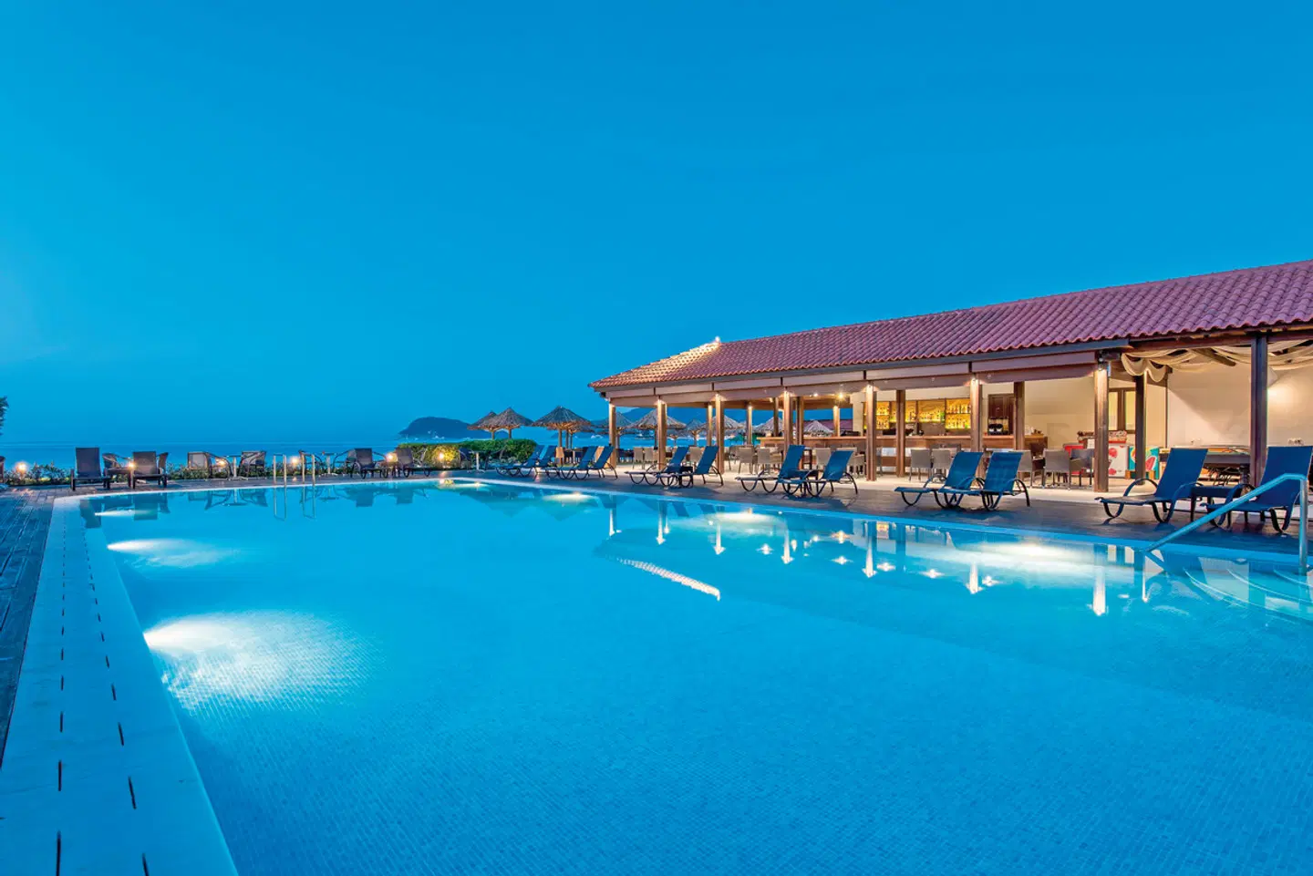 Galaxy Beach Resort OUTDOOR_POOL