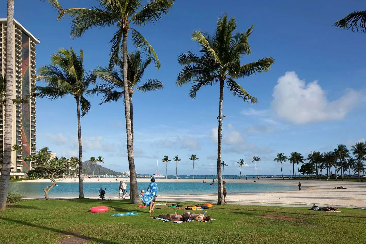 Ilikai Hotel & Luxury Suites Strand