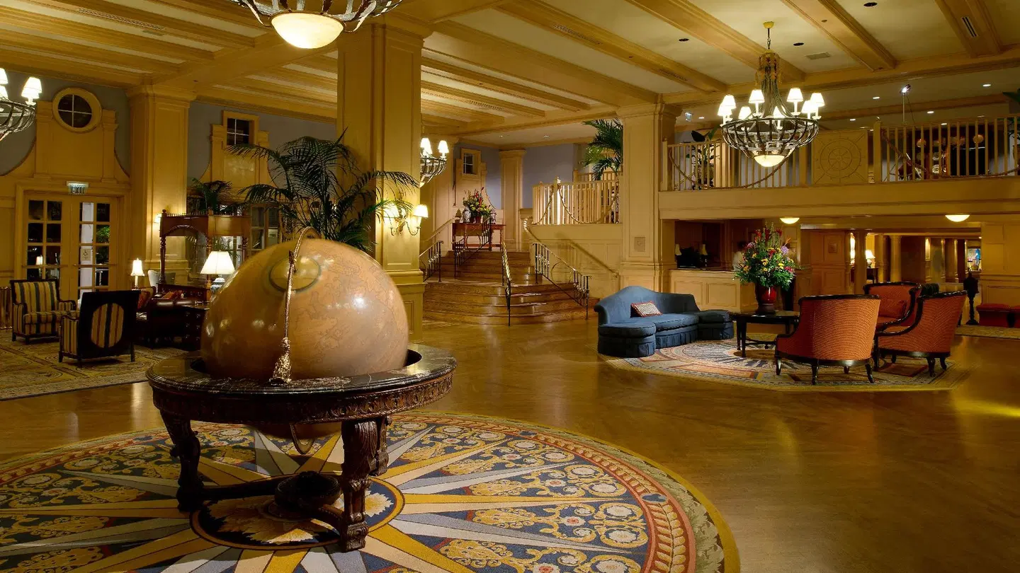 Disney's Yacht Club Resort LOUNGE_LOBBY
