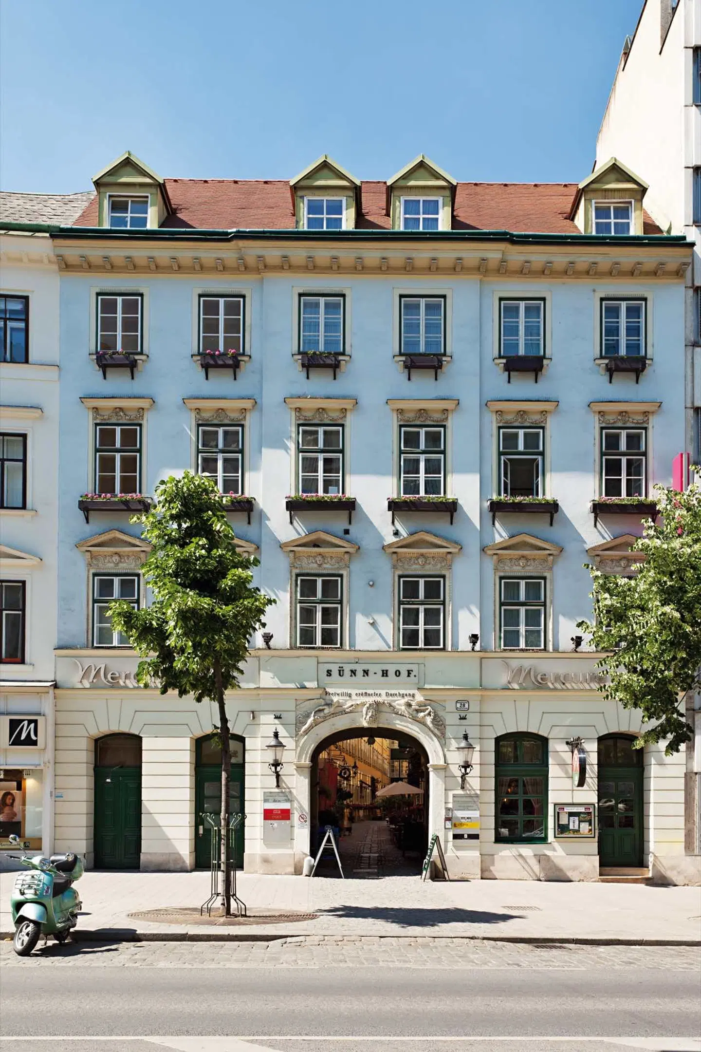 Mercure Grand Hotel Biedermeier EXTERIOR