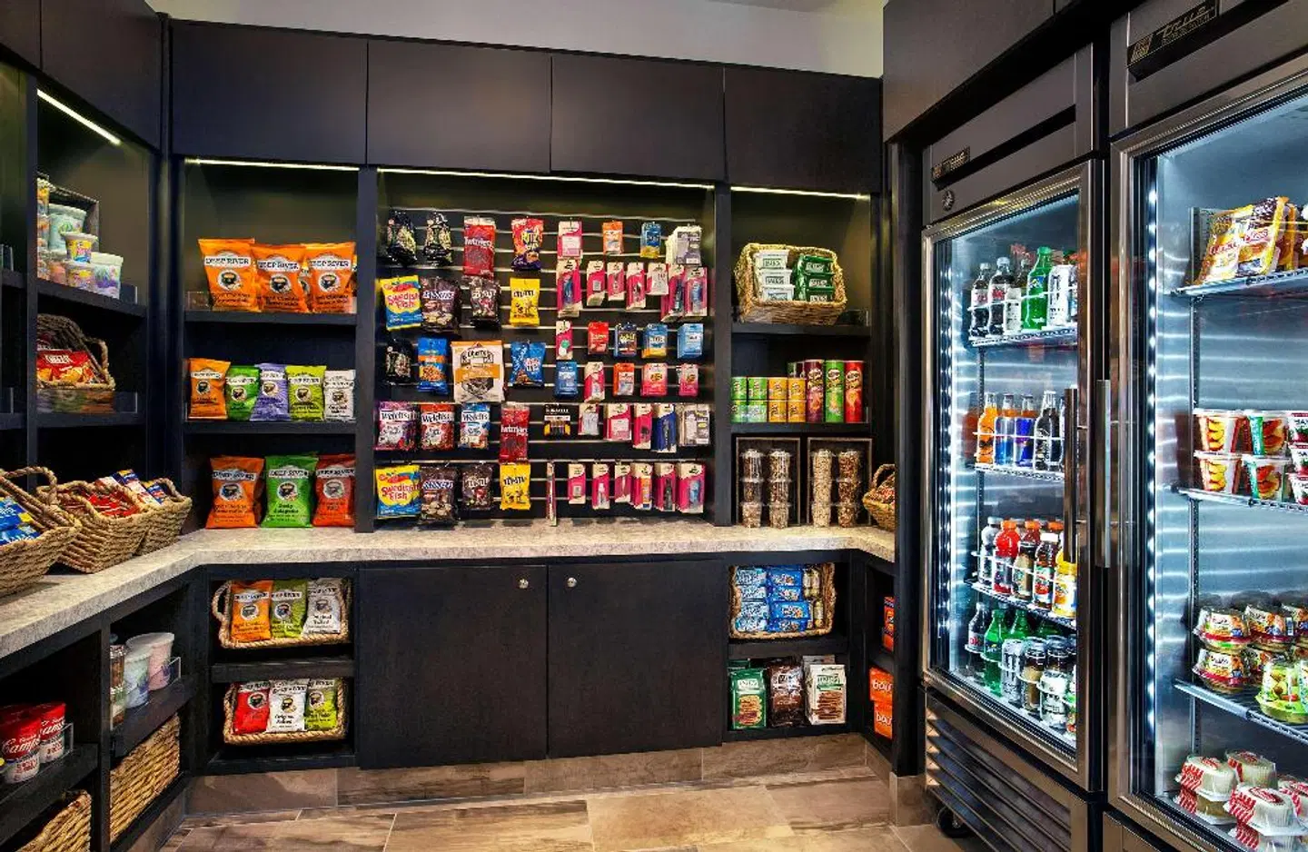 Embassy Suites by Hilton Orlando International Drive Convention Center Bar