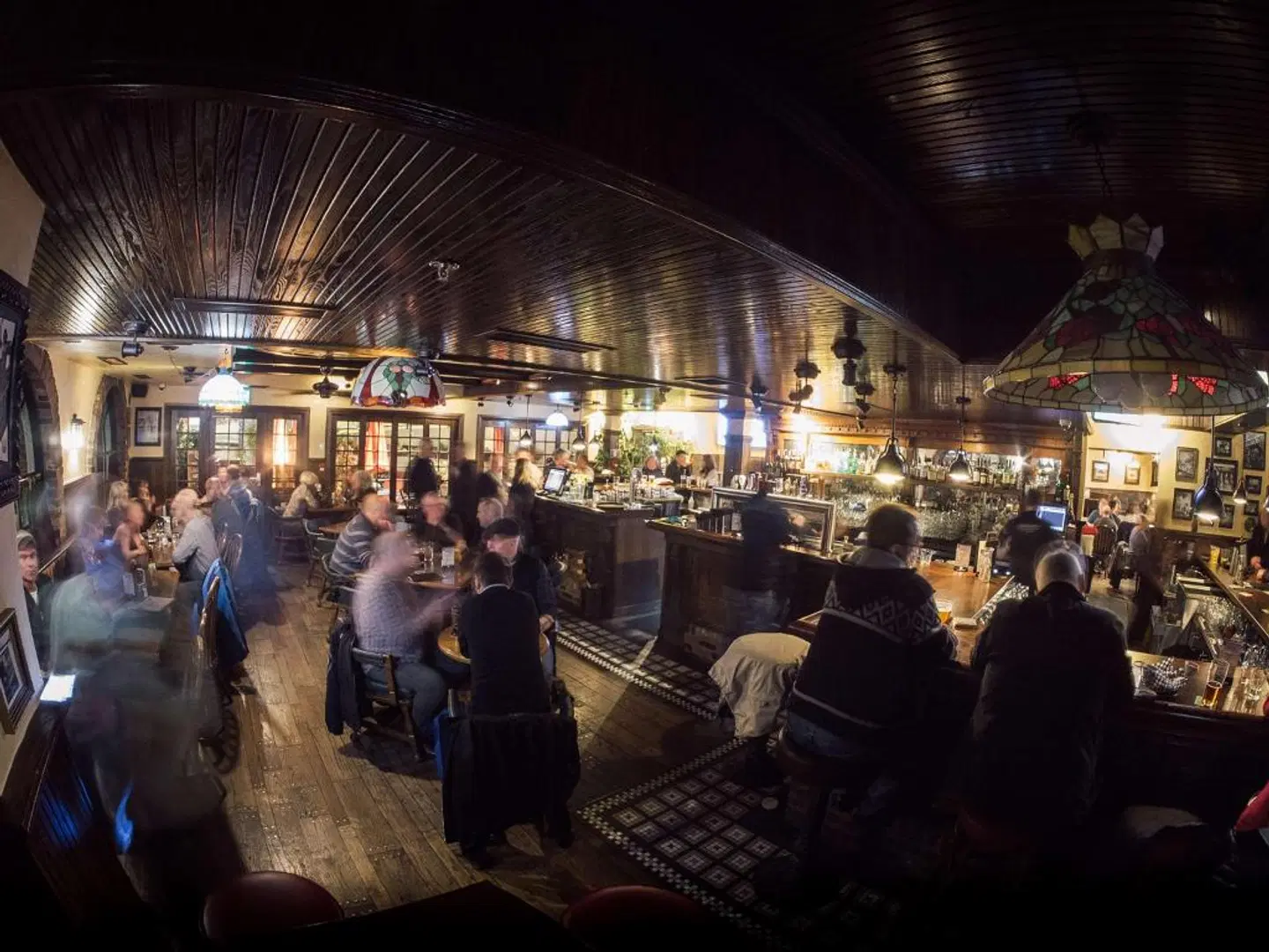 DoubleTree by Hilton Hotel & Suites Victoria Restaurant