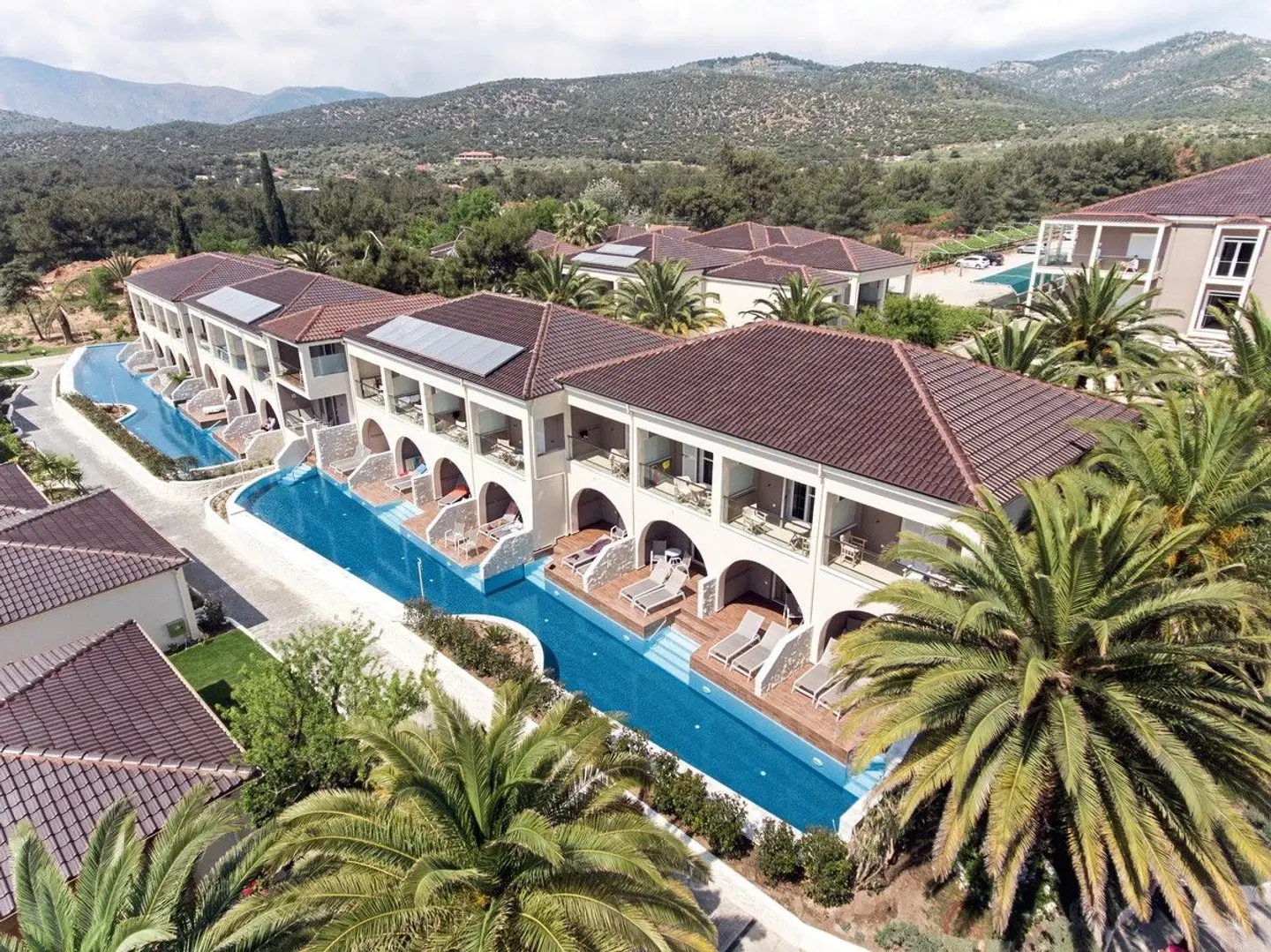 Alexandra Beach Spa Resort OUTDOOR_POOL